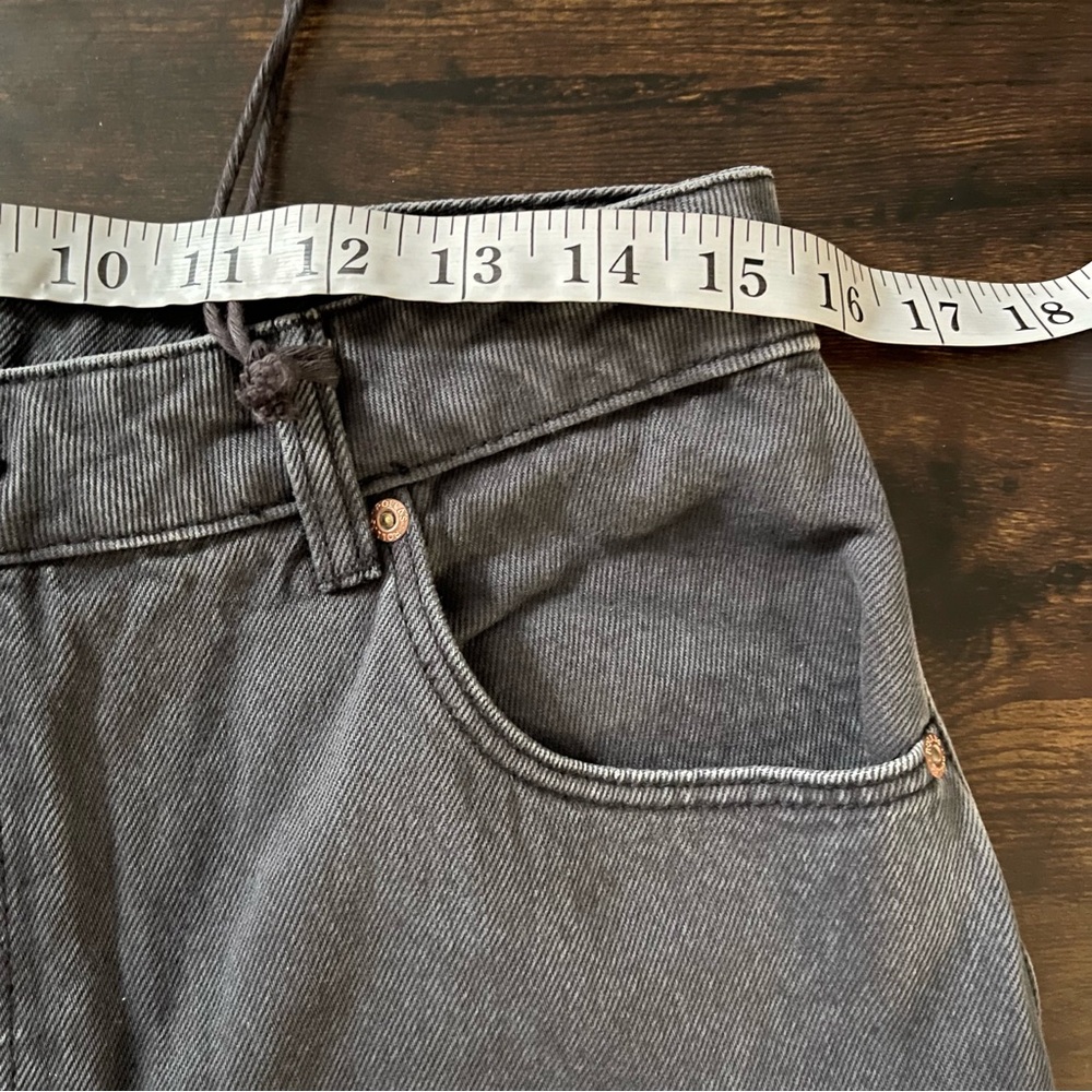 ROLLA'S Women's Straight Leg Jeans in Charcoal Gray - Picture 14 of 16